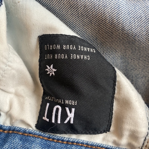 Catherine Boyfriend - Picture 5 of 5